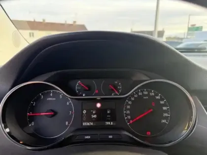 Photo 13 Opel Crossland  1.2 Turbo 110ch Elegance