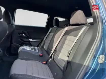 Photo 10 Jeep Compass  1.2 Turbo T3 145ch e-Hybrid Altitude BVR6