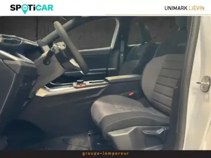 Photo 11 Jeep Compass  1.2 Turbo T3 145ch e-Hybrid Altitude BVR6