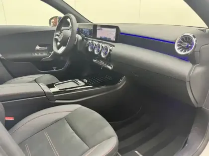 Photo 15 Mercedes Classe A Gén. IV (W177) Ph2 AMG Line 5