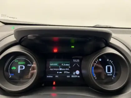 Photo 14 Toyota Yaris 1.5 116H DYNAMIC