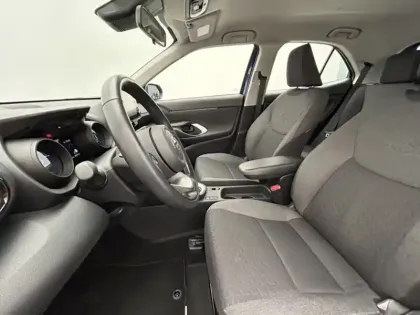 Photo 18 Toyota Yaris 1.5 116H DYNAMIC