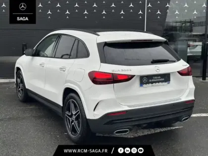 Photo 17 Mercedes GLA 200 d AMG Line