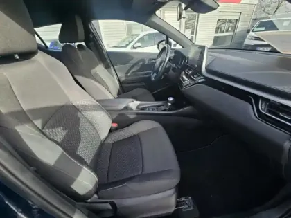 Photo 8 Toyota C-HR 1.8 Hybride 122 Dynamic Ultimate