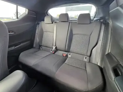 Photo 11 Toyota C-HR 1.8 Hybride 122 Dynamic Ultimate