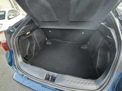 Photo 13 Toyota C-HR 1.8 Hybride 122 Dynamic Ultimate