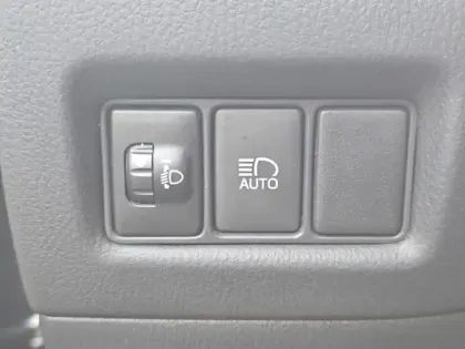 Photo 20 Toyota C-HR 1.8 Hybride 122 Dynamic Ultimate