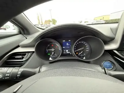 Photo 13 Toyota C-HR 2.0 Hybride 184 Dynamic Business