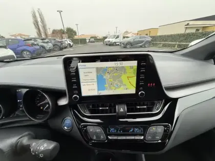 Photo 16 Toyota C-HR 2.0 Hybride 184 Dynamic Business