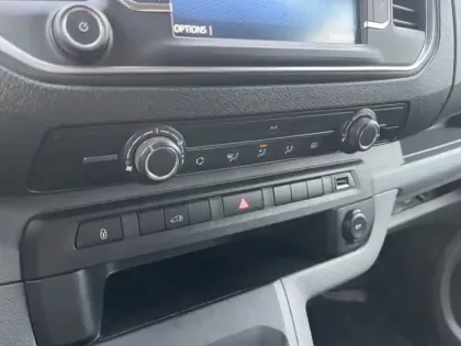 Photo 15 Toyota Proace 120 D-4D Business