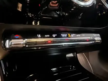 Photo 15 Mercedes Classe A 180 d Progressive Line