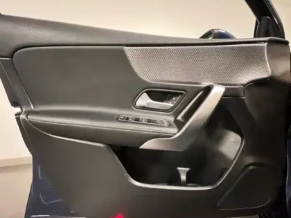 Photo 16 Mercedes Classe A 180 d Progressive Line