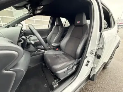 Photo 14 Toyota Yaris Hybride 116h GR Sport