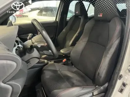 Photo 16 Toyota Yaris Hybride 116h GR Sport