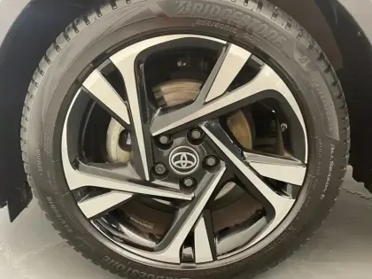 Photo 19 Toyota C-HR 1.8 Hybride 122 Design