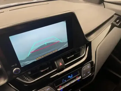 Photo 24 Toyota C-HR 1.8 Hybride 122 Design