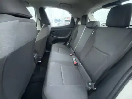 Photo 12 Toyota Yaris Hybride 116h Dynamic