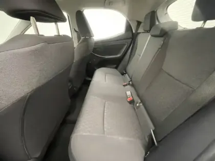 Photo 18 Toyota Yaris Hybride 116h Dynamic