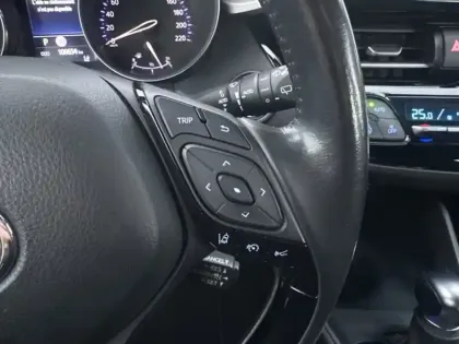 Photo 20 Toyota C-HR 122h Dynamic Business