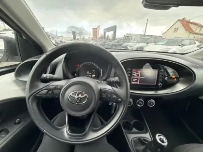 Photo 11 Toyota Aygo 1.0 VVT-i 72 Dynamic