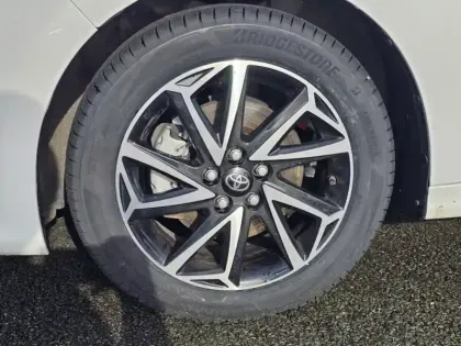 Photo 12 Toyota Yaris Hybride 116h Design