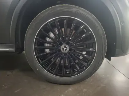 Photo 7 Mercedes Classe GLC Gén. II (C254) Ph1 AMG Line + 5