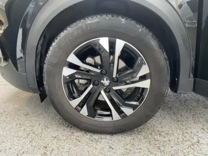 Photo 17 Peugeot 2008 II 1.2 PT 130 S&S EAT8 GT Line