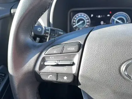 Photo 15 Hyundai Kona  Electrique 39 kWh - 136 ch