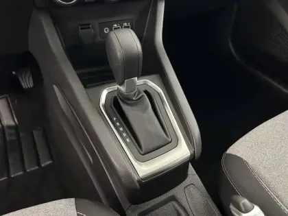 Photo 12 Renault Clio  E-Tech full hybrid 145 ch GSR2