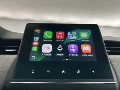 Photo 23 Renault Clio  E-Tech full hybrid 145 ch GSR2