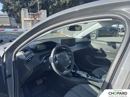 Photo 8 Peugeot 208  Hybrid 100 e-DCS6