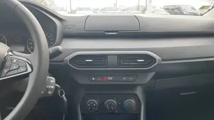 Photo 25 Dacia Sandero Gén. III (BJI) Ph2 Essential 5