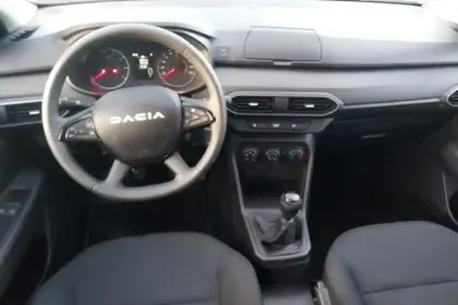 Photo 8 Dacia Sandero  SCe 65