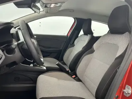 Photo 73 Renault Clio  E-Tech full hybrid 145 ch GSR2