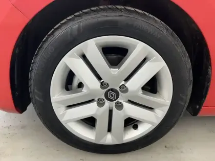 Photo 55 Renault Clio Gén. V (BJA) Ph2 Evolution 5