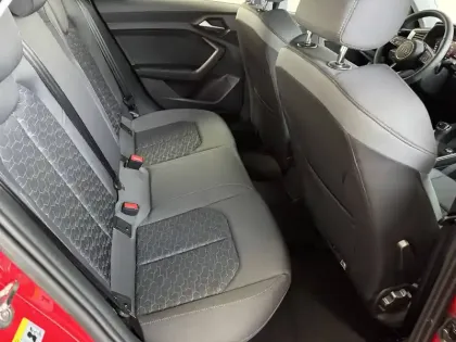 Photo 12 Audi A1  Sportback 25 TFSI 95 ch S tronic 7