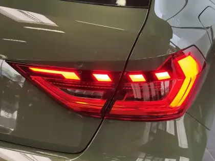 Photo 26 Audi A1  Sportback 30 TFSI 116 ch S tronic 7