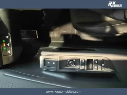 Photo 14 Volkswagen T-roc  1.5 eTSI EVO2 Hybrid 150 ch DSG7