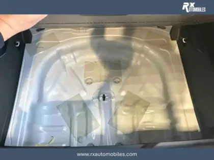 Photo 9 Volkswagen T-roc  1.5 eTSI EVO2 Hybrid 150 ch DSG7