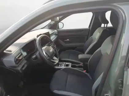 Photo 14 Dacia Duster  Hybrid 140