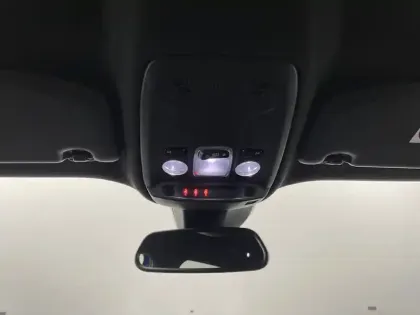 Photo 16 Peugeot 2008  PureTech 130 S&S EAT8