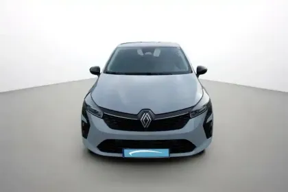 Photo 7 Renault Clio  E-Tech full hybrid 145 ch GSR2