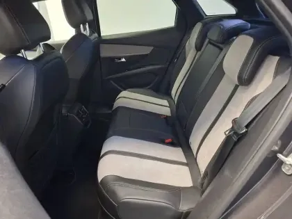 Photo 10 Peugeot 3008  Hybrid 225 e-EAT8