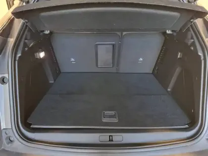 Photo 8 Peugeot 3008  Hybrid 225 e-EAT8