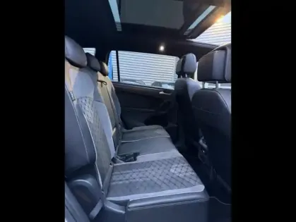 Photo 14 Volkswagen Tiguan  Allspace 2.0 TDI 150ch R-Line DSG7