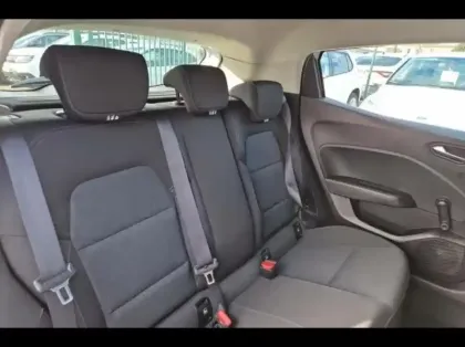 Photo 10 Renault Clio  1.6 E-Tech hybride 140ch Business -21N