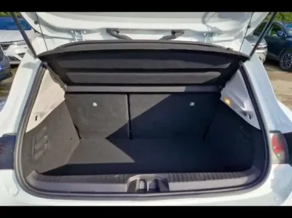 Photo 11 Renault Clio  1.6 E-Tech hybride 140ch Business -21N