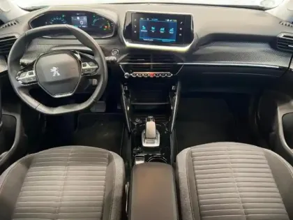 Photo 6 Peugeot 2008  e- 136ch Active Pack