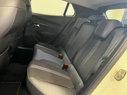 Photo 7 Peugeot 2008  1.2 PureTech 100ch S&S Allure