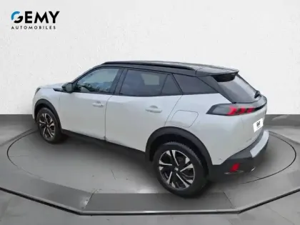 Photo 22 Peugeot 2008  PureTech 130 S&S BVM6